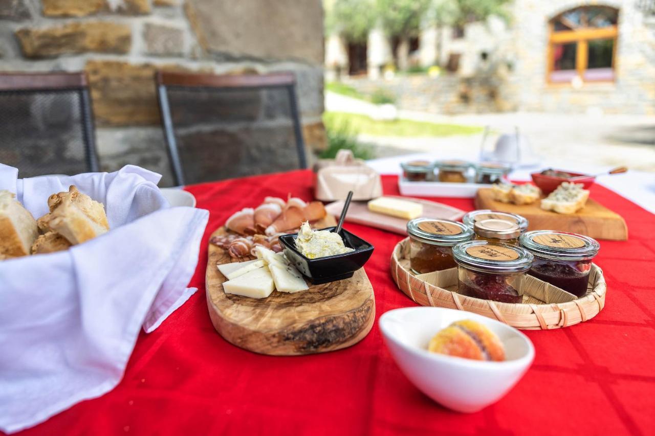 Touristfarm - Apartments "Red Fairytale" Marezige Εξωτερικό φωτογραφία