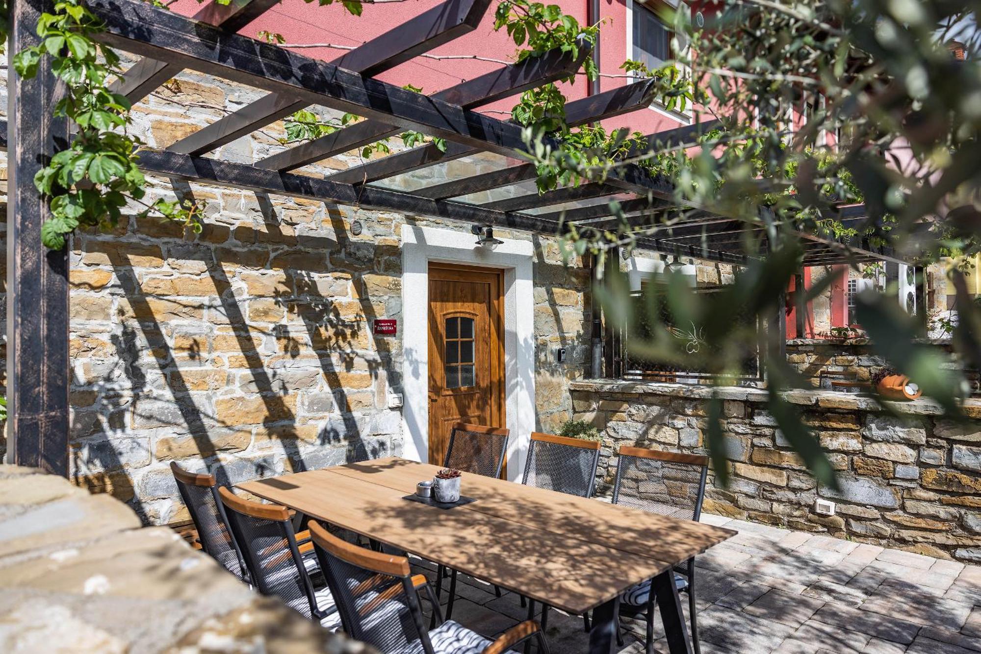 Touristfarm - Apartments "Red Fairytale" Marezige Δωμάτιο φωτογραφία