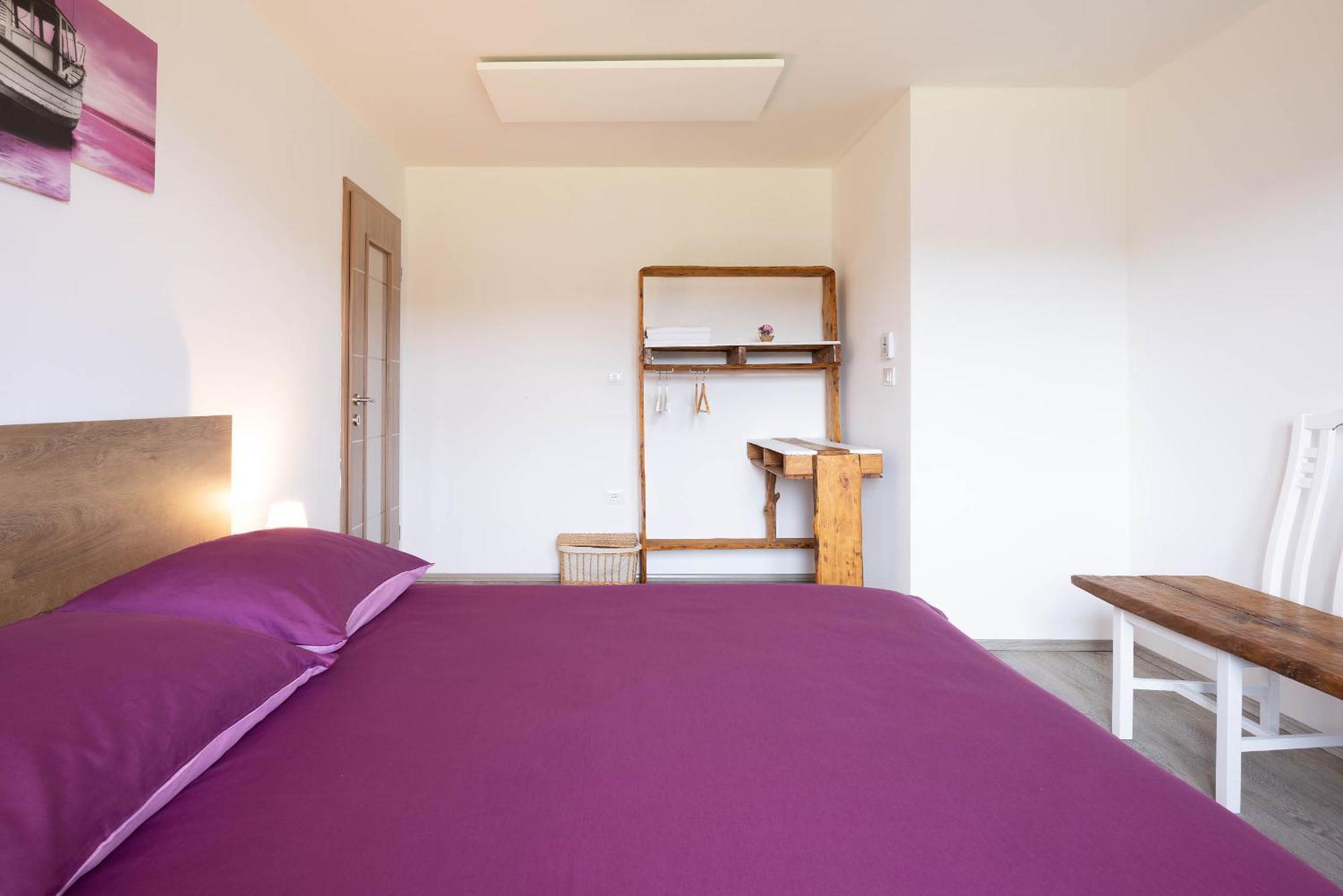 Touristfarm - Apartments "Red Fairytale" Marezige Εξωτερικό φωτογραφία